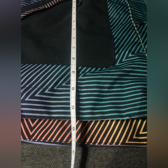 Burton Black and Teal Jacket/ size XL - Picture 11 of 12